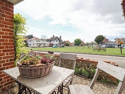 Beta Cottage