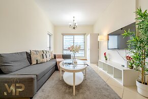 Marco Polo - Spacious 1 BR with balcony in Dubai Marina