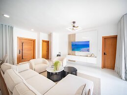 First Class 4br King Size Villa In Sosua Town!
