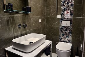 D-Rooms