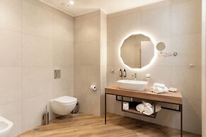 Atmosphere Hotel