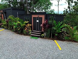 Boutique Hotel Containers