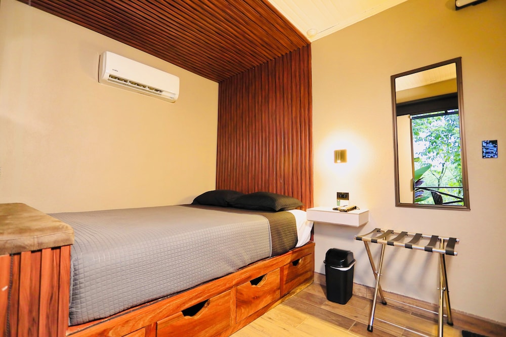 Boutique Hotel Containers