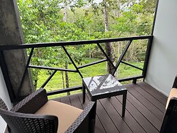Boutique Hotel Containers