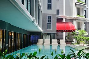 Chateau Du Village Patong