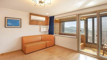 Wonju Quirinale Pension