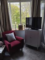 Valley View Retreat