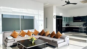 A2 - 4 Bdr Duplex With Stunning Sea View, Karon Beach