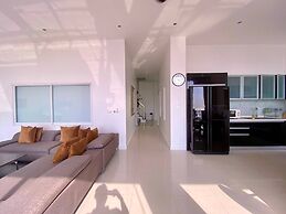 A2 - 4 Bdr Duplex With Stunning Sea View, Karon Beach