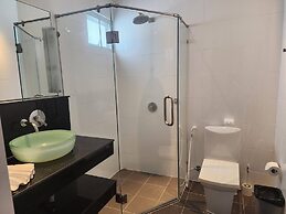 A2 - 4 Bdr Duplex With Stunning Sea View, Karon Beach