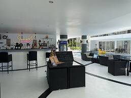 A2 - 4 Bdr Duplex With Stunning Sea View, Karon Beach