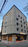 HOTEL CARLTON