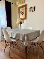 Apartment 77