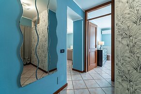 Lakefront Retreat - Celeste