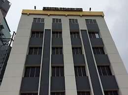 Hotel Golden Inn