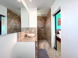Moon Bali Guesthouse Canggu