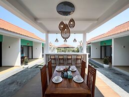Moon Bali Guesthouse Canggu