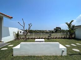 Moon Bali Guesthouse Canggu