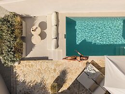 Solus Suites