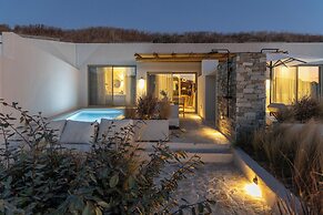 Solus Suites