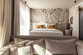 Solus Suites