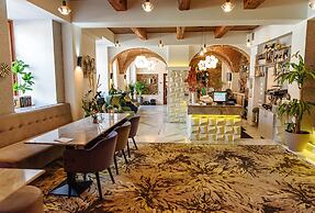 ART HOTEL
