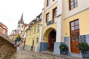 ART HOTEL