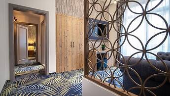 ART HOTEL