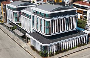 FOUR HILLS HOTEL
