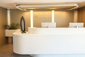 FOUR HILLS HOTEL