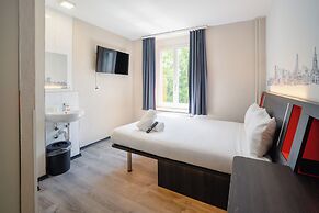 easyHotel Zurich City Main Station