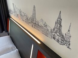 easyHotel Zurich City Main Station