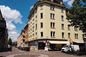 easyHotel Zurich City Main Station