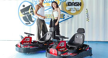 Dash Forwaves Hotel