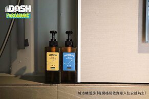 Dash Forwaves Hotel