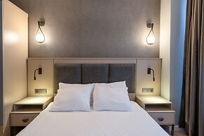 Verula City Suites