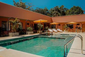 Hotel Amavi