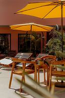 Hotel Amavi
