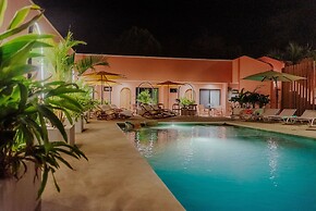 Hotel Amavi