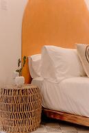 Hotel Amavi