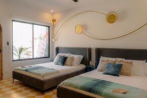 Hotel Amavi