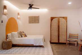 Hotel Amavi