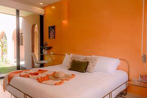 Hotel Amavi