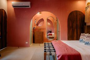 Hotel Amavi
