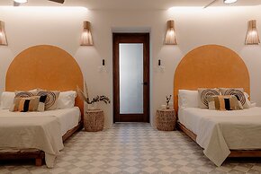 Hotel Amavi