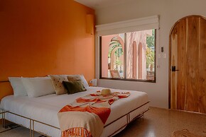 Hotel Amavi