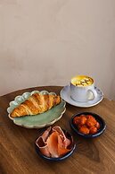 DUO Hotel Lisbon, Curio Collection by Hilton