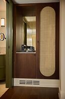 DUO Hotel Lisbon, Curio Collection by Hilton
