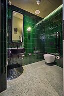 DUO Hotel Lisbon, Curio Collection by Hilton
