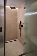 DUO Hotel Lisbon, Curio Collection by Hilton